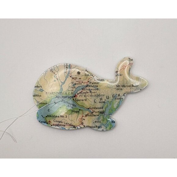 Vintage Whale Shaped Alaska Map Christmas Tree Ornament Anchorage - Picture 6 of 6